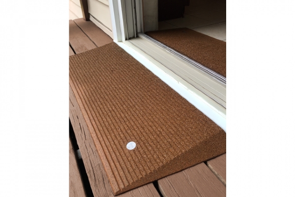 EZ-Access TRANSITIONS Angled Entry Mat