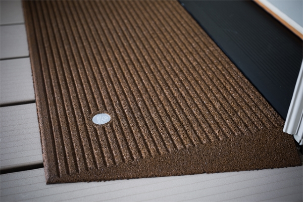 EZ-Access TRANSITIONS Angled Entry Mat - Hazelnut Brown